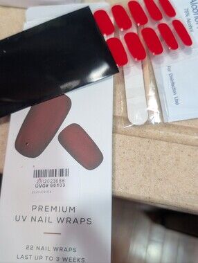 UV Nail Wraps and Various Other Press/Glue On Nails